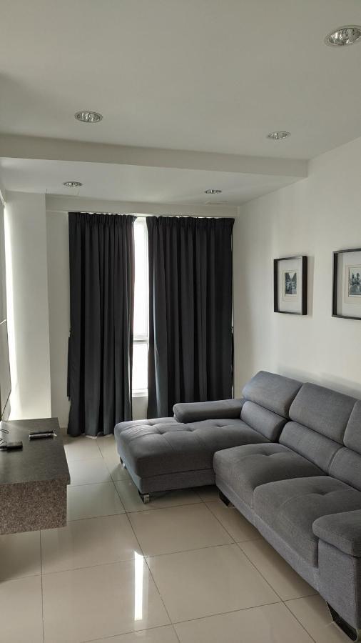 Apartament 25Th At Manone George Town Zewnętrze zdjęcie